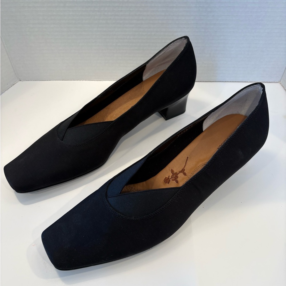 Ros Hommerson Black Microfiber Pump Black - Size 13 NEW